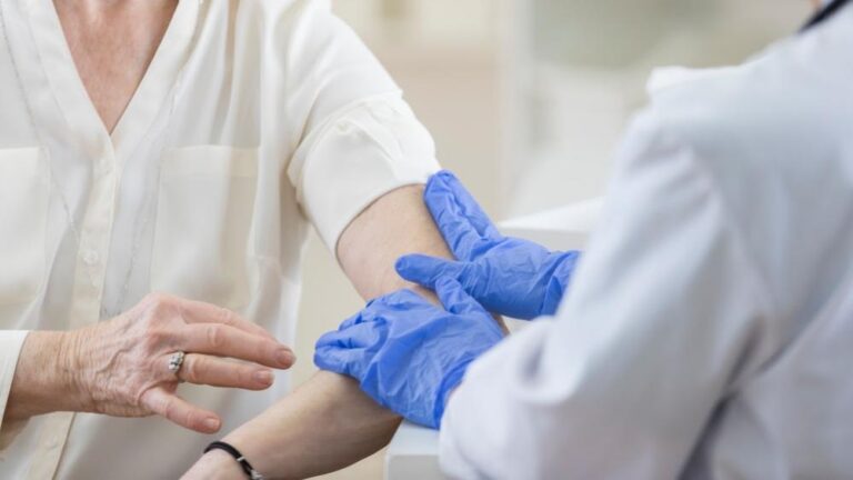 Shingles Vaccination in the Philippines: Why Adults Above 50 Should Opt for It