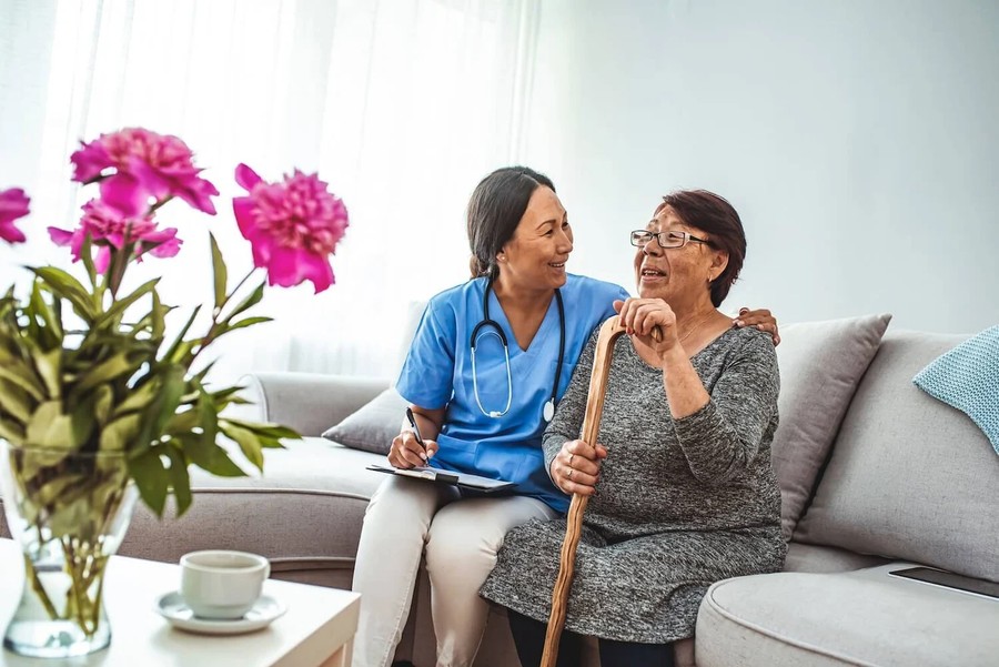 A San Diego Assisted Living Employee Talks About the Appointment Days Families Rarely See